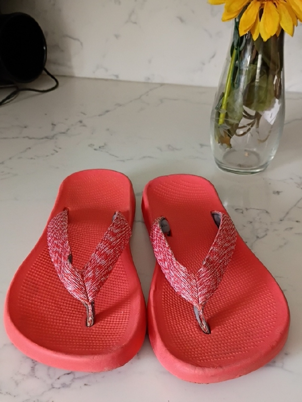 allbirds Coral Pink Woven Flip Flops